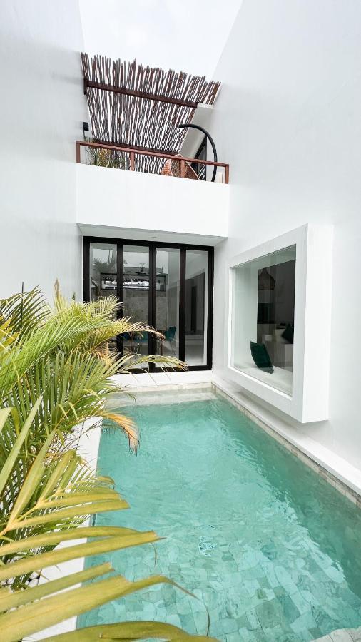 Villa Poppy Bumbak Canggu Exterior foto