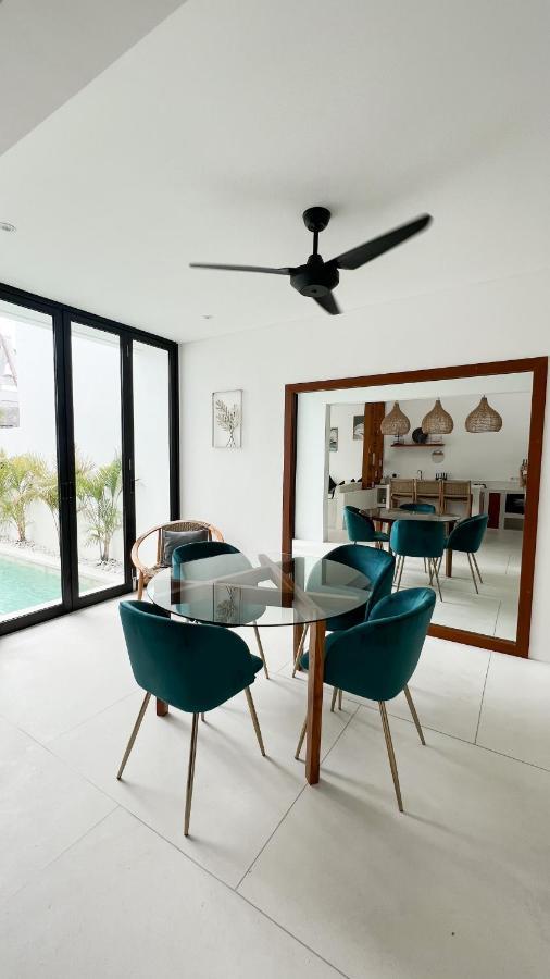 Villa Poppy Bumbak Canggu Exterior foto